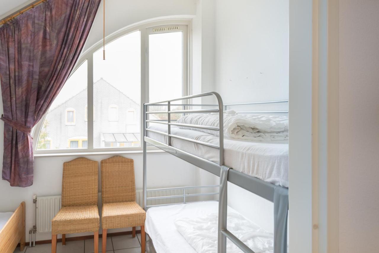 Twee-Onder-Een-Kapvakantiewoning Met Ruime Tuin - Fort Soleil 17 Villa Breskens Esterno foto
