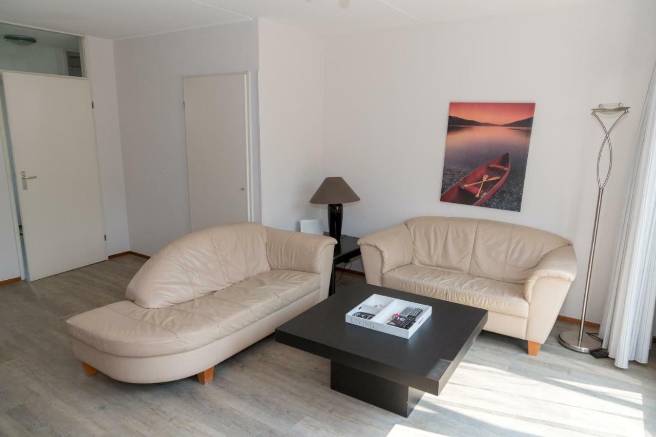 Twee-Onder-Een-Kapvakantiewoning Met Ruime Tuin - Fort Soleil 17 Villa Breskens Esterno foto