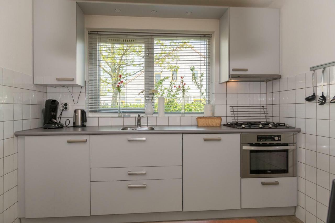 Twee-Onder-Een-Kapvakantiewoning Met Ruime Tuin - Fort Soleil 17 Villa Breskens Esterno foto